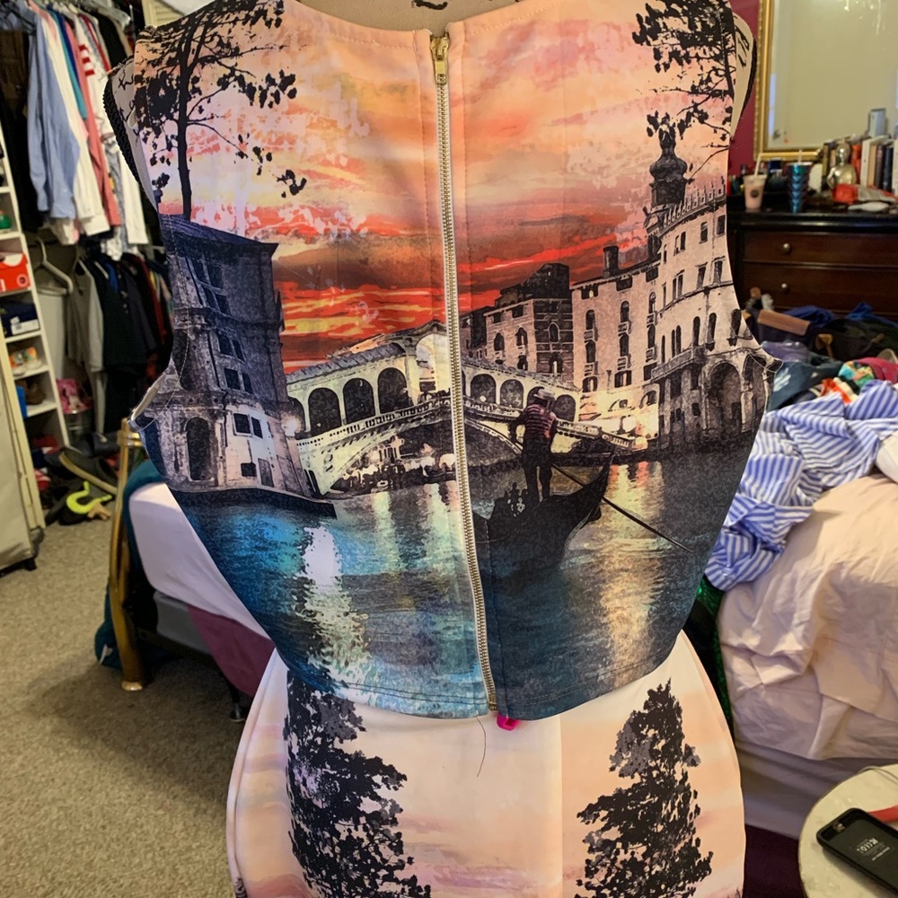 Skirt and top set